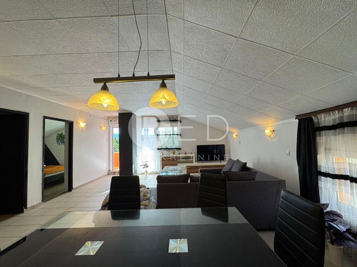 Casa Donji Karin, Benkovac, Donji karin, 350m2