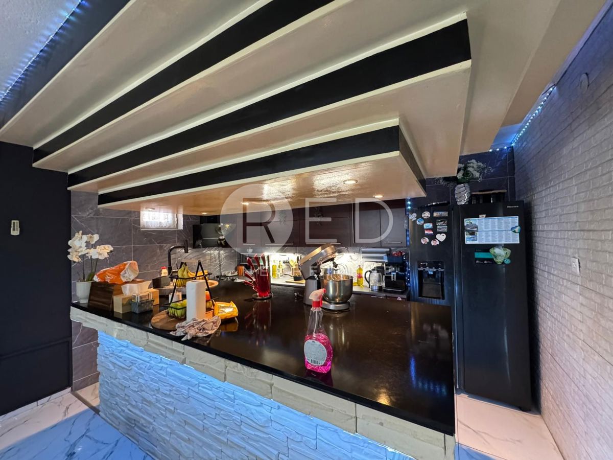 Casa Donji Karin, Benkovac, Donji karin, 350m2