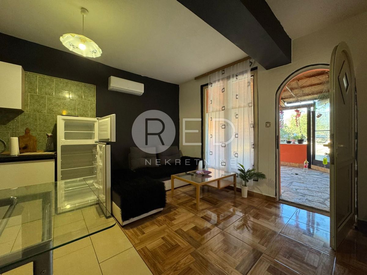 Casa Donji Karin, Benkovac, Donji karin, 350m2