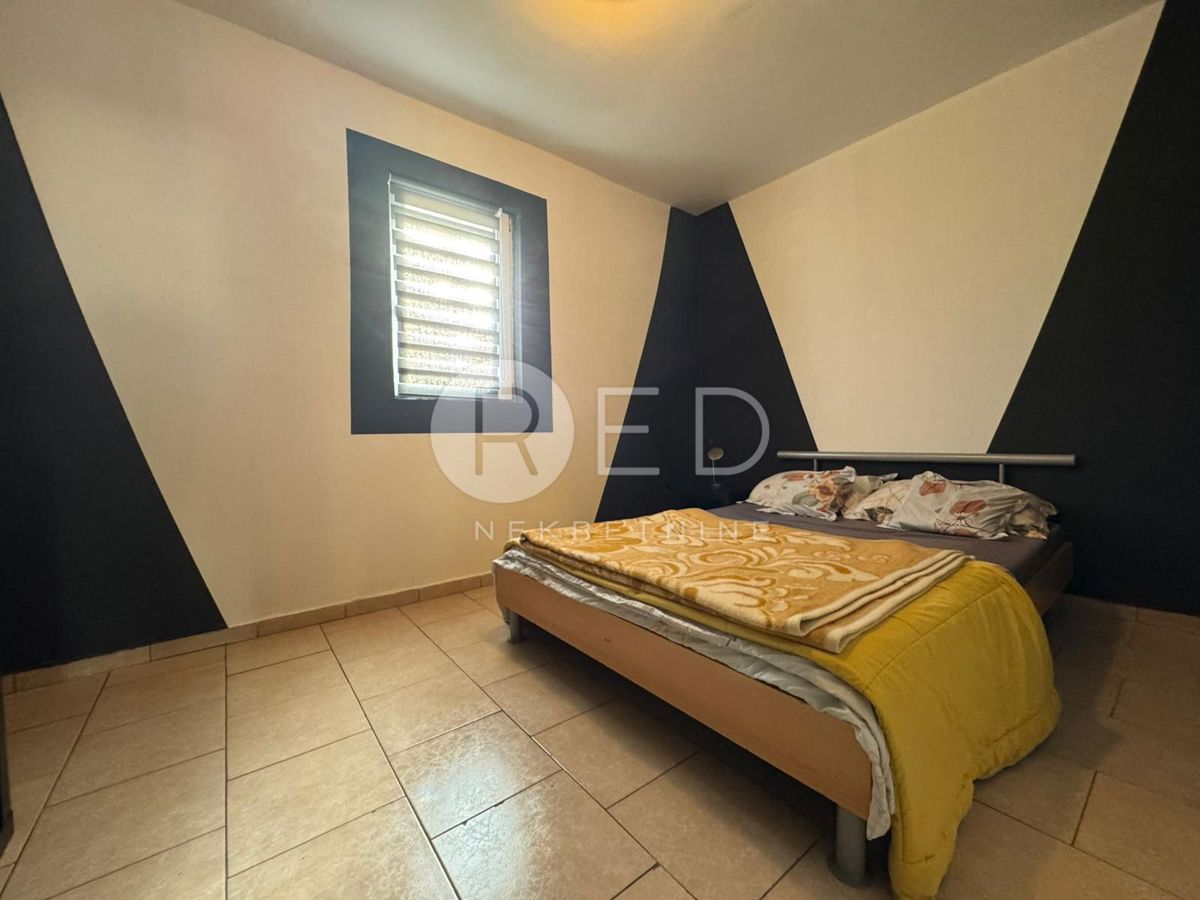 Casa Donji Karin, Benkovac, Donji karin, 350m2