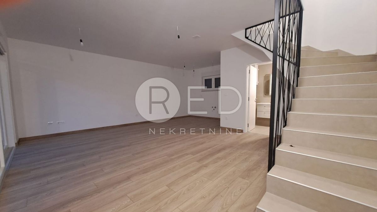 Appartamento Vodice, Blata, 115m2