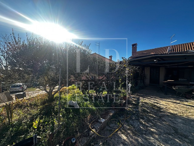 Casa nelle vicinanze di Lovreć