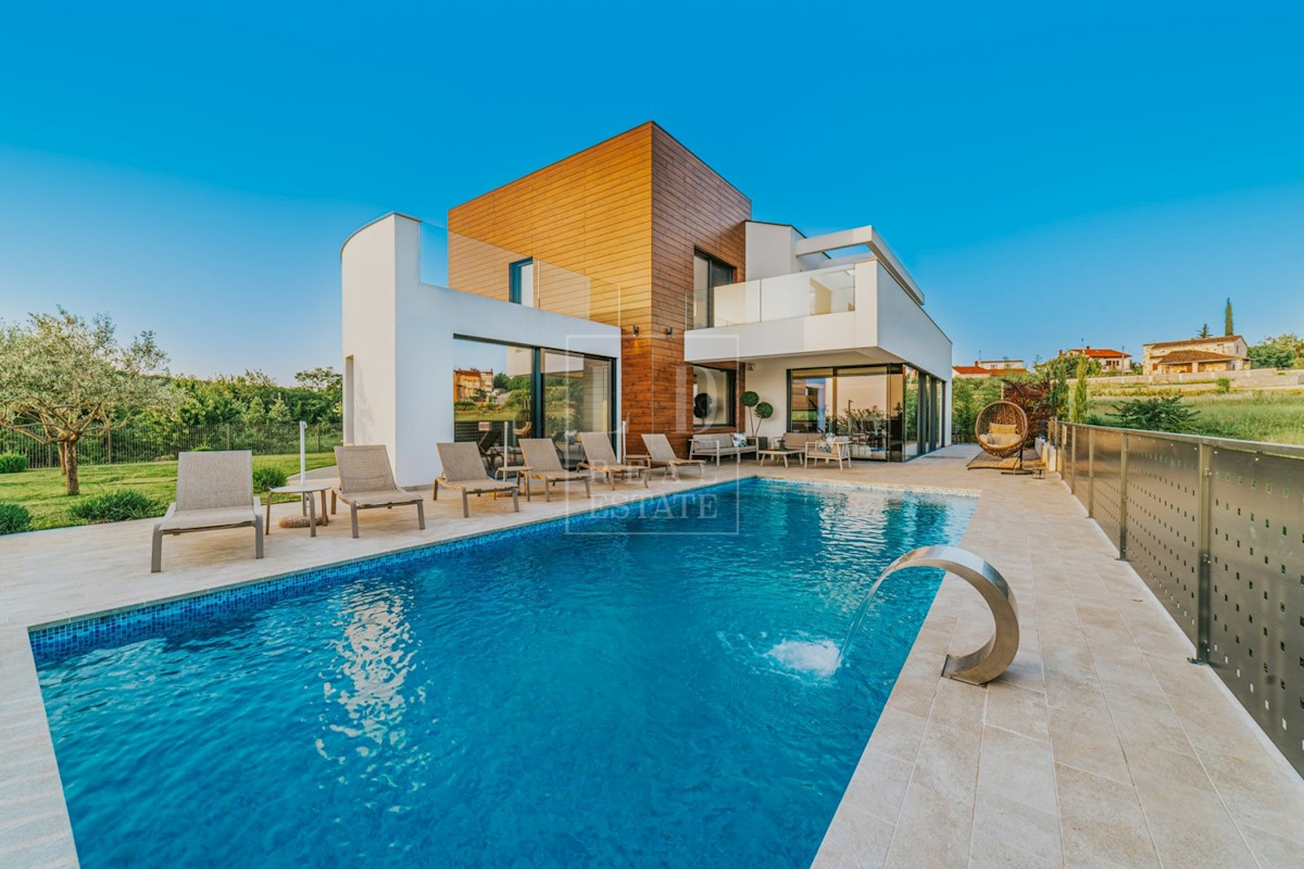 Villa a Visignano