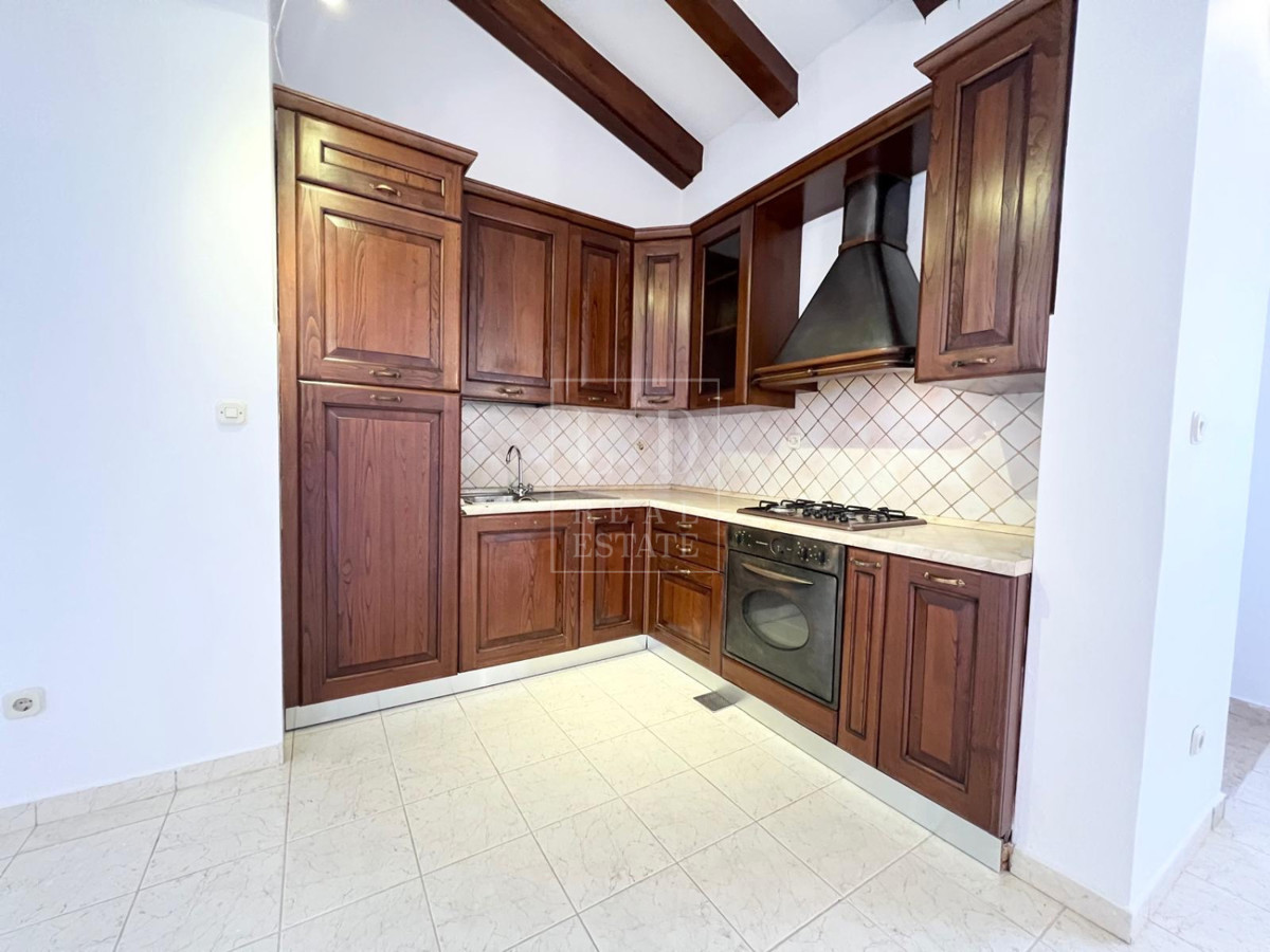 Appartamento a Dajla