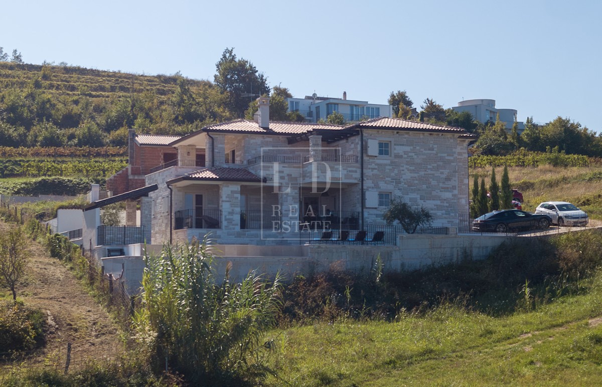 Villa a Momiano