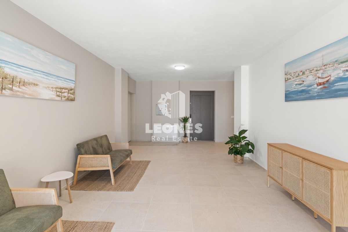 Appartamento di qualità al piano terra in costruzione in un'ottima posizione con giardino e vista mare a Cittanova