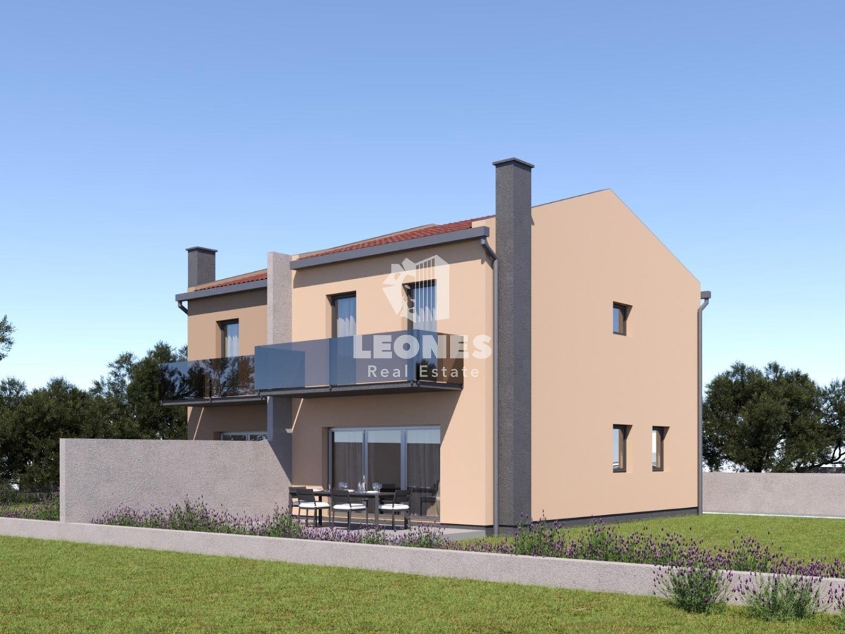 Casa bifamiliare nelle vicinanze di Buje - Buie