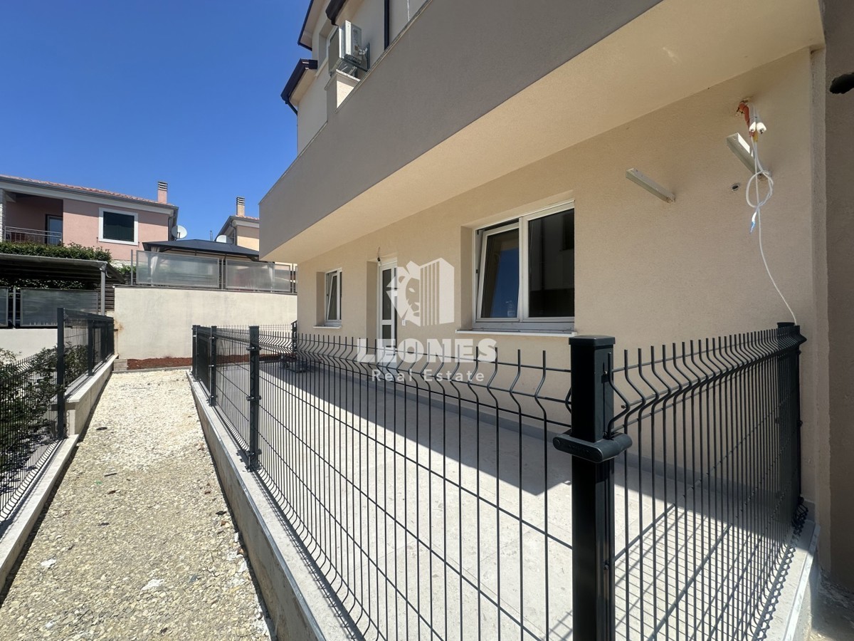 Appartamento al piano terra con ampia terrazza a Cittanova