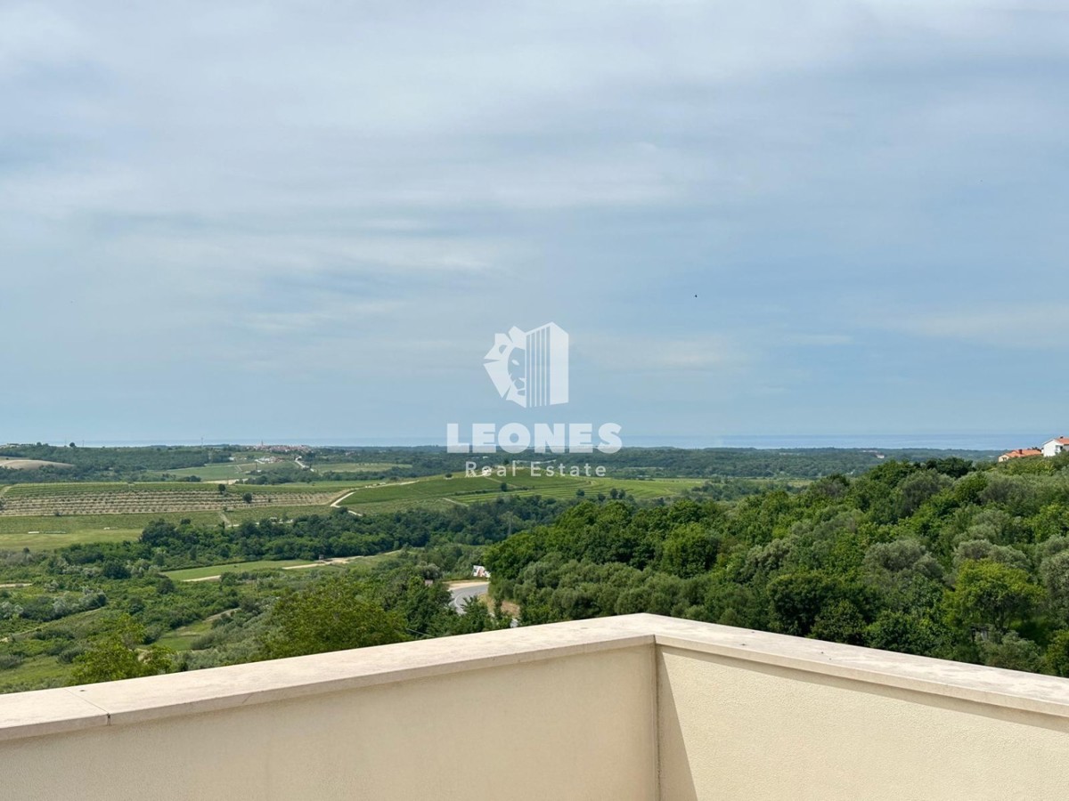 Una casa rustica unica con una splendida vista sul mare a Buie