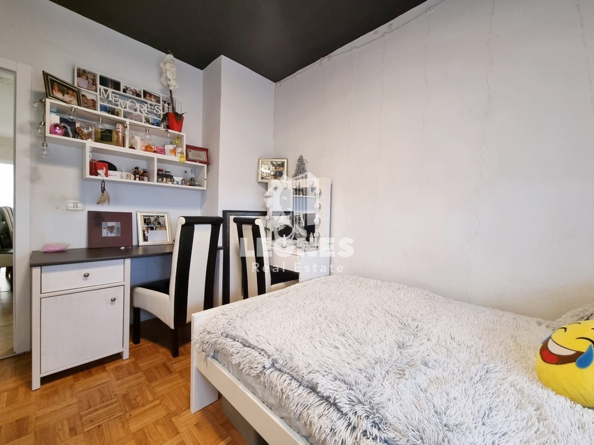 Casa con tre unità abitative vicino a Umag