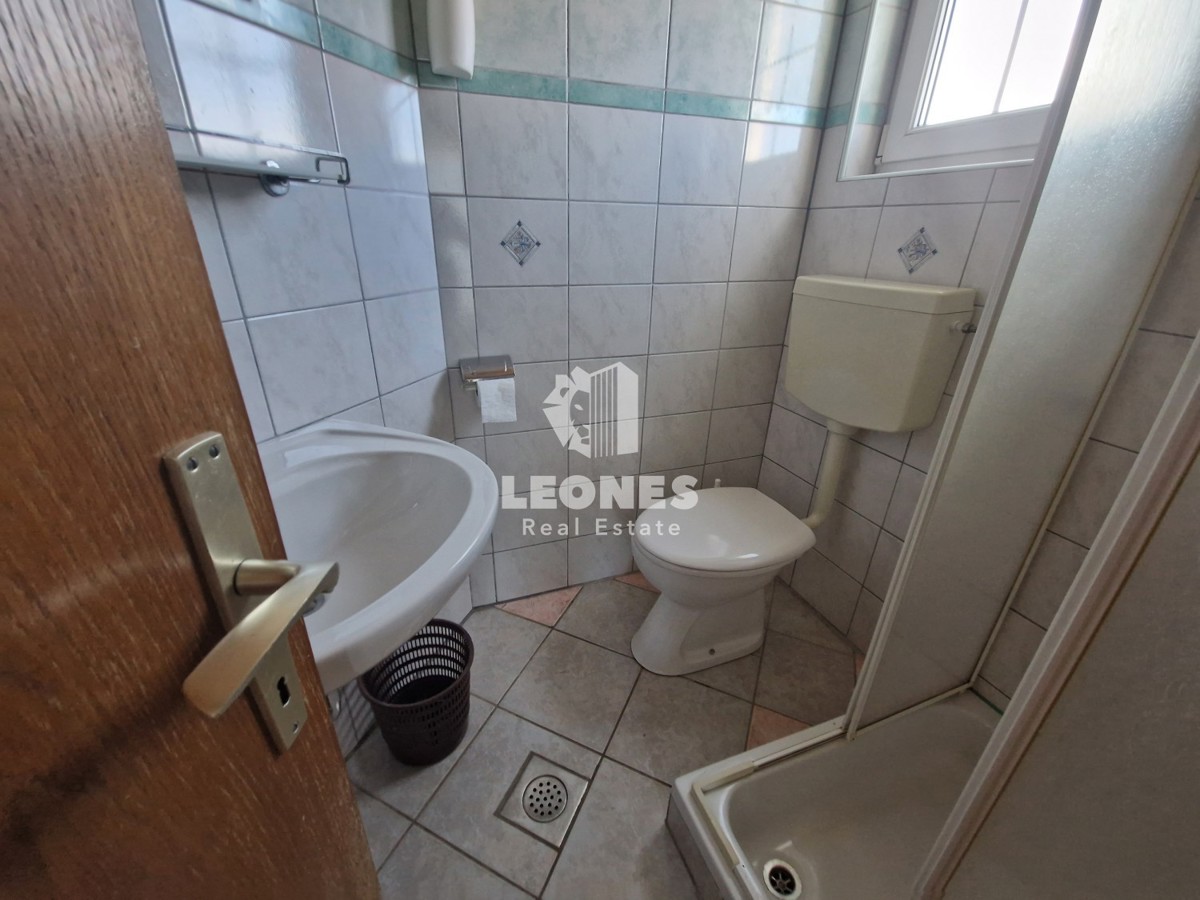 Casa con ampio giardino e una piscina ai dintorni di Buje - Buie