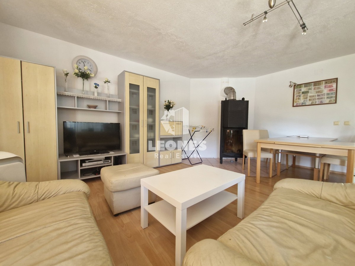 Casa con ampio giardino e una piscina ai dintorni di Buje - Buie