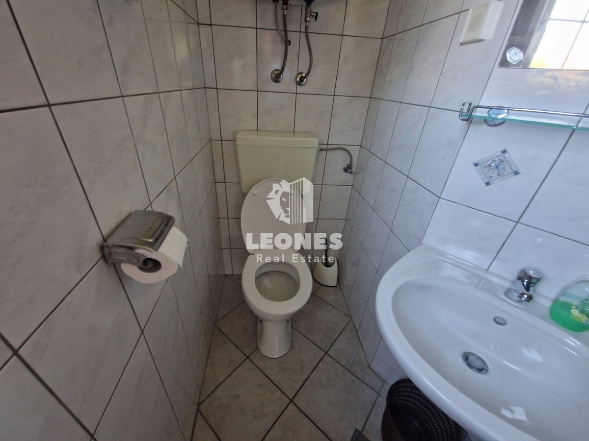 Casa con ampio giardino e una piscina ai dintorni di Buje - Buie