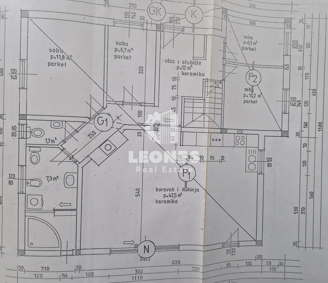 Casa con ampio giardino e una piscina ai dintorni di Buje - Buie