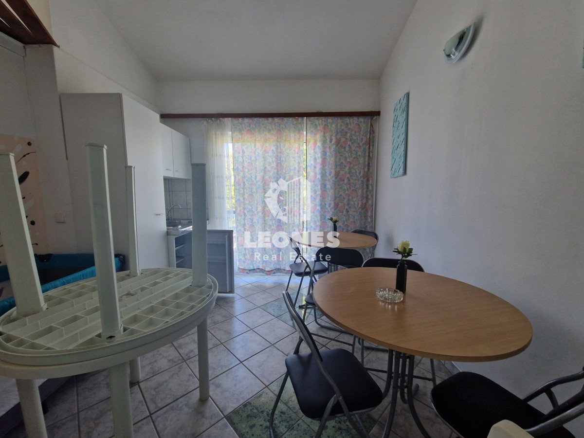 Casa con ampio giardino e una piscina ai dintorni di Buje - Buie
