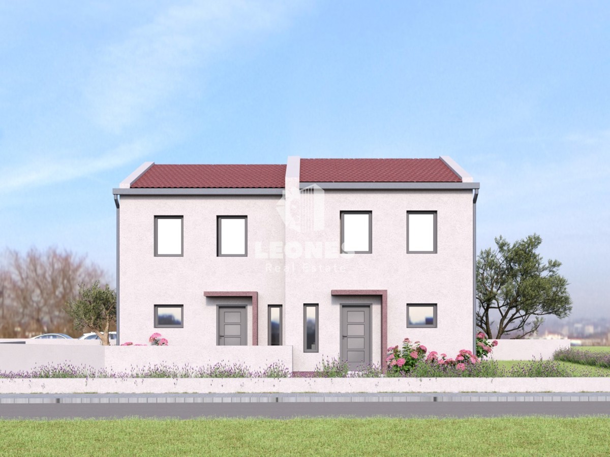 Casa bifamiliare con piscina vicino a Buie, Kaštel