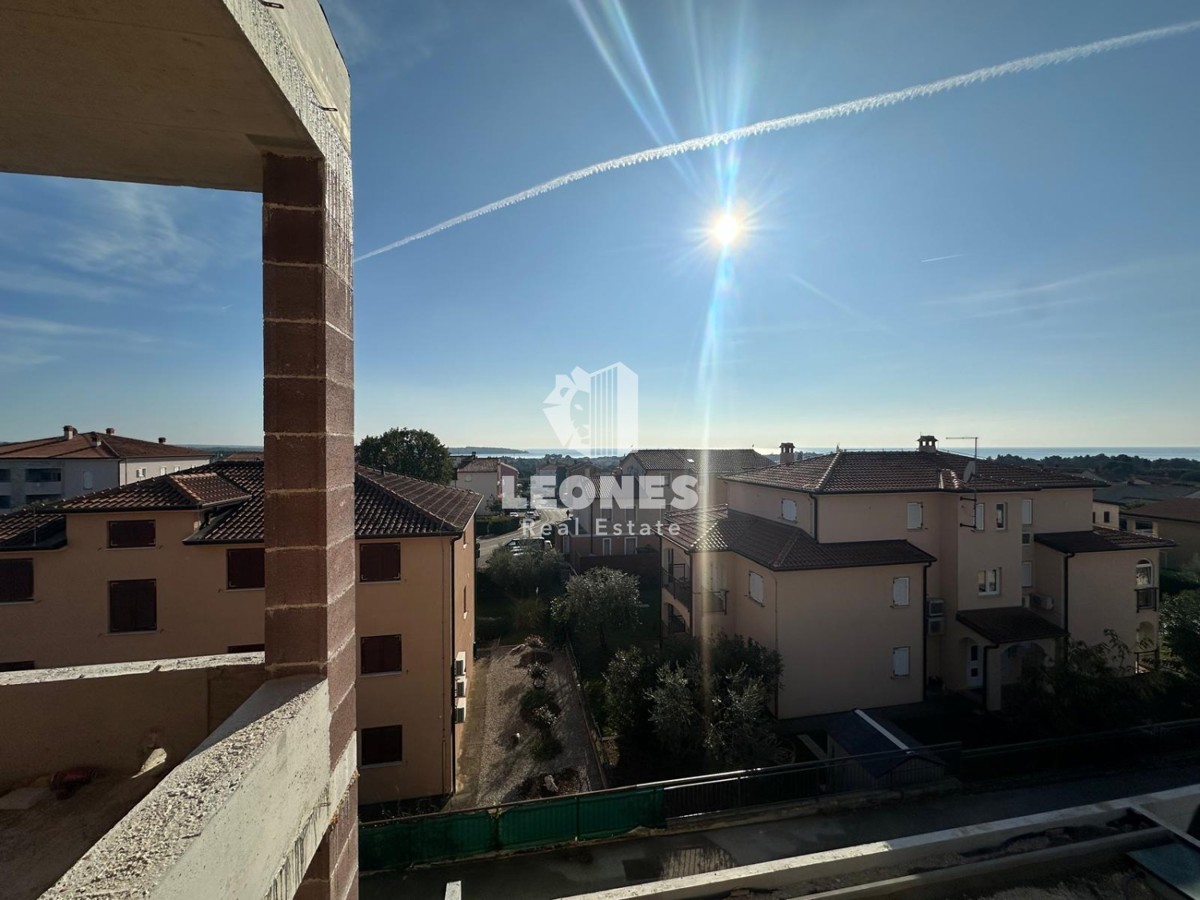 Appartamento al primo piano con incantevole vista sul mare a Cittanova