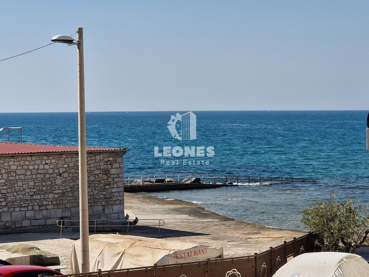 Fantastico appartamento con vista mare a Umag - Umago