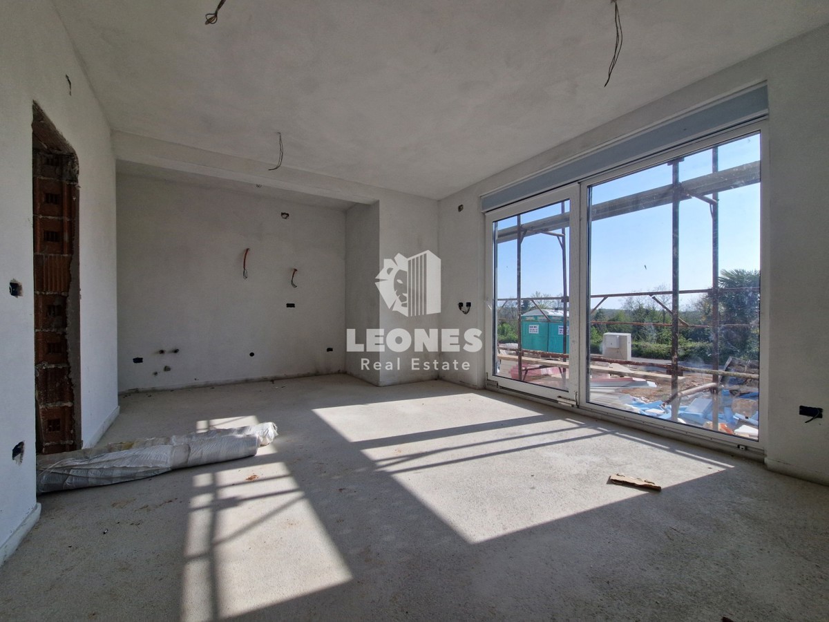 Graziosa casa bifamiliare con vista mare e piscina nei pressi di Umag - Umago
