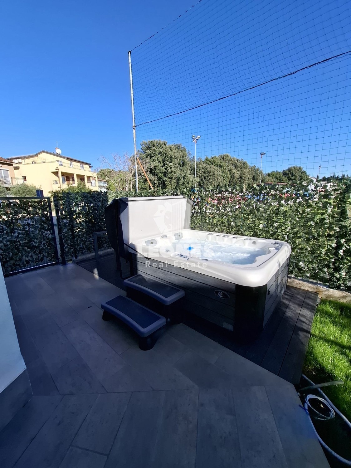 Appartamento al mare con giardino in posizione attraente a Cittanova