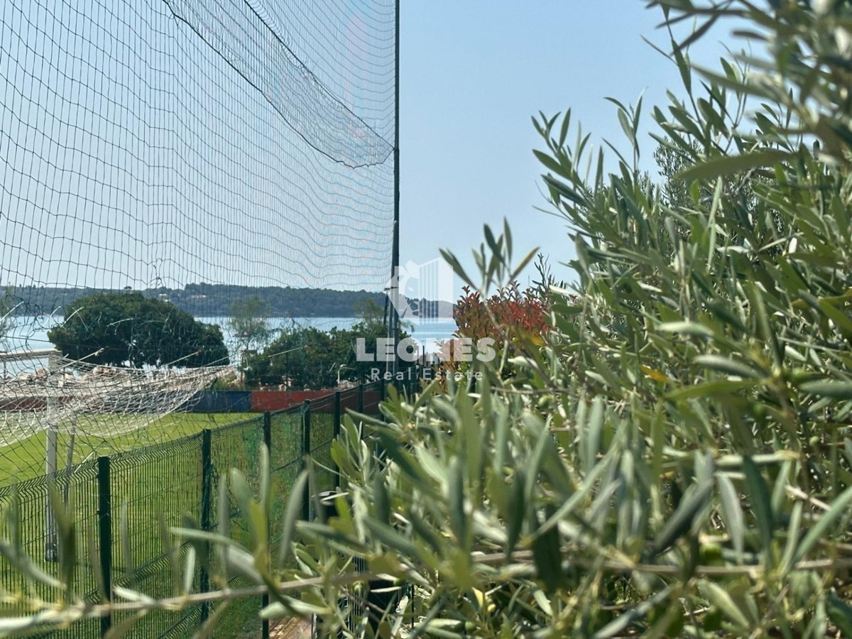 Appartamento al mare con giardino in posizione attraente a Cittanova