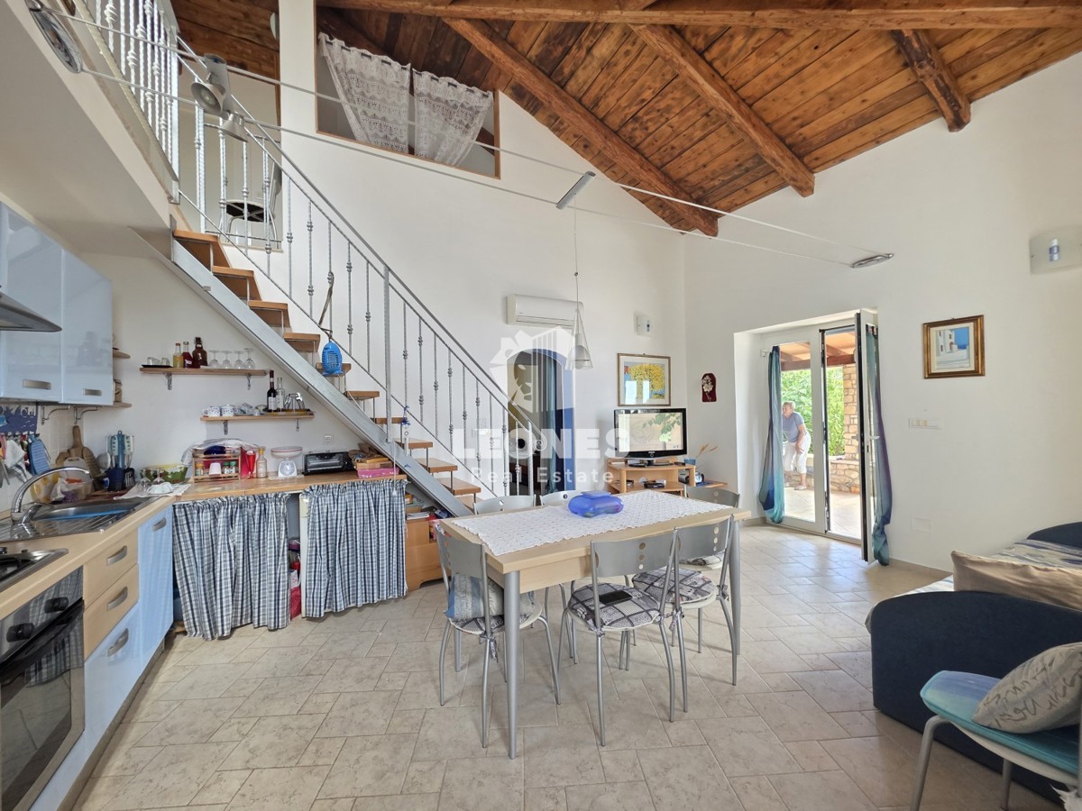 Casa in pietra in prima fila al mare a Lovrečica - San Lorenzo, vicino a Umag - Umago