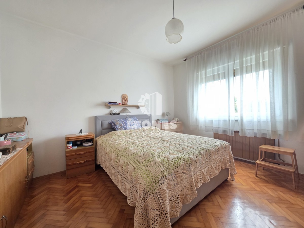 Casa con ampio giardino vicino a Umag - Umago