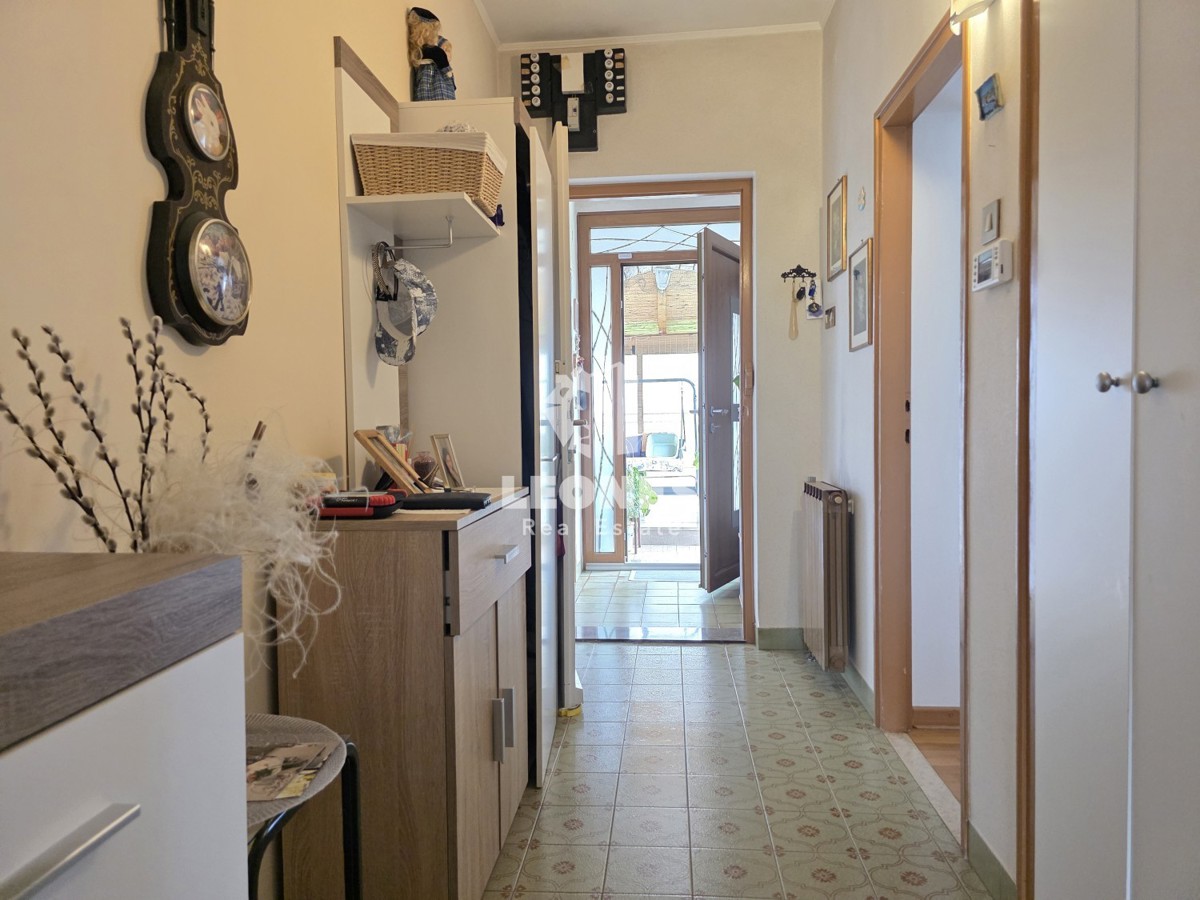 Casa con ampio giardino vicino a Umag - Umago