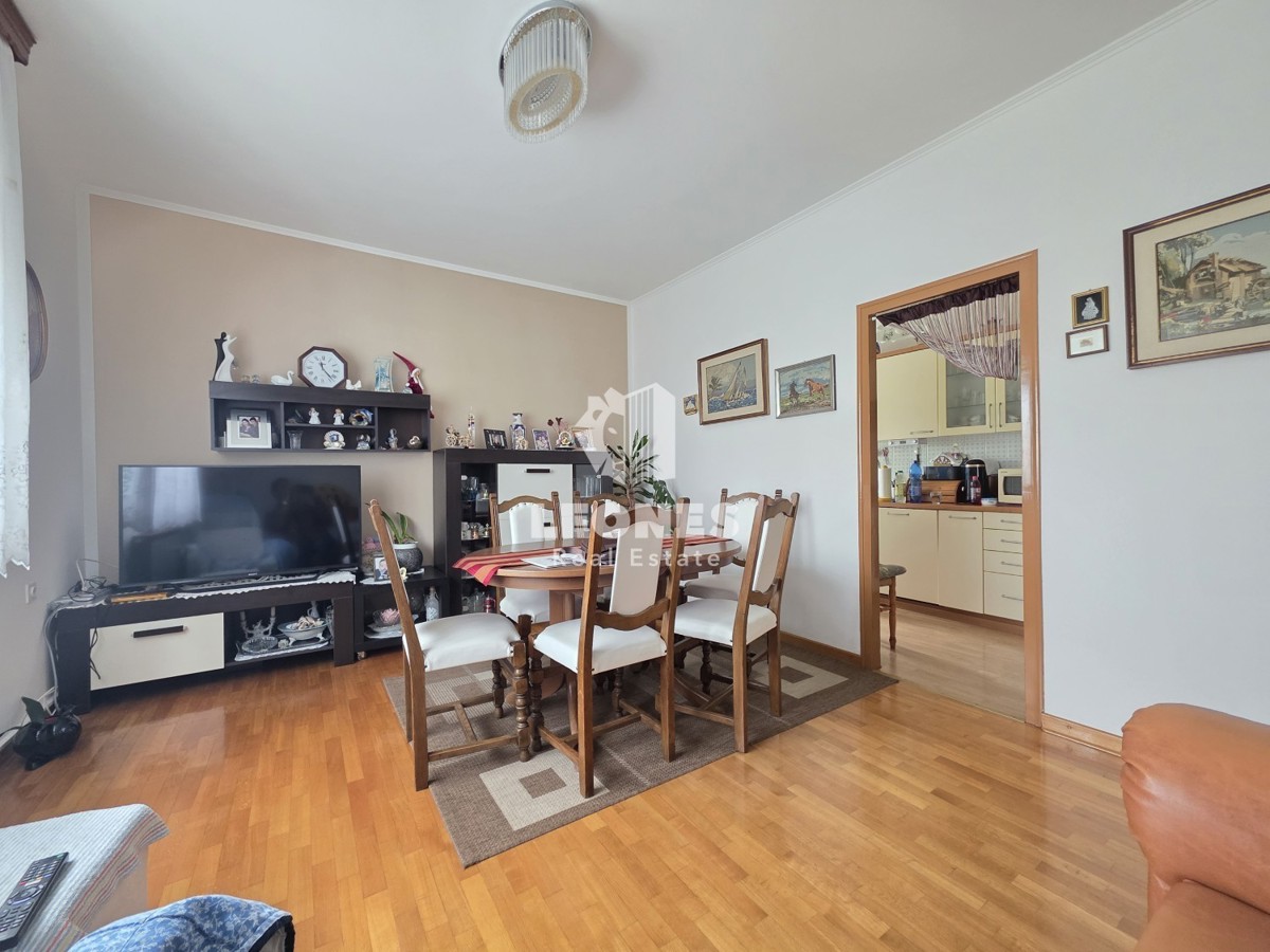 Casa con ampio giardino vicino a Umag - Umago