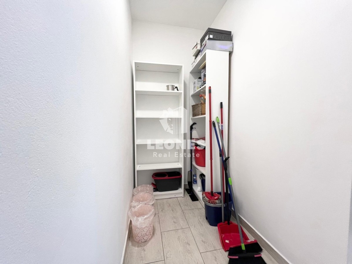 Confortevole appartamento con terrazza panoramica e vista mare a soli 500 metri dal mare a Cittanova