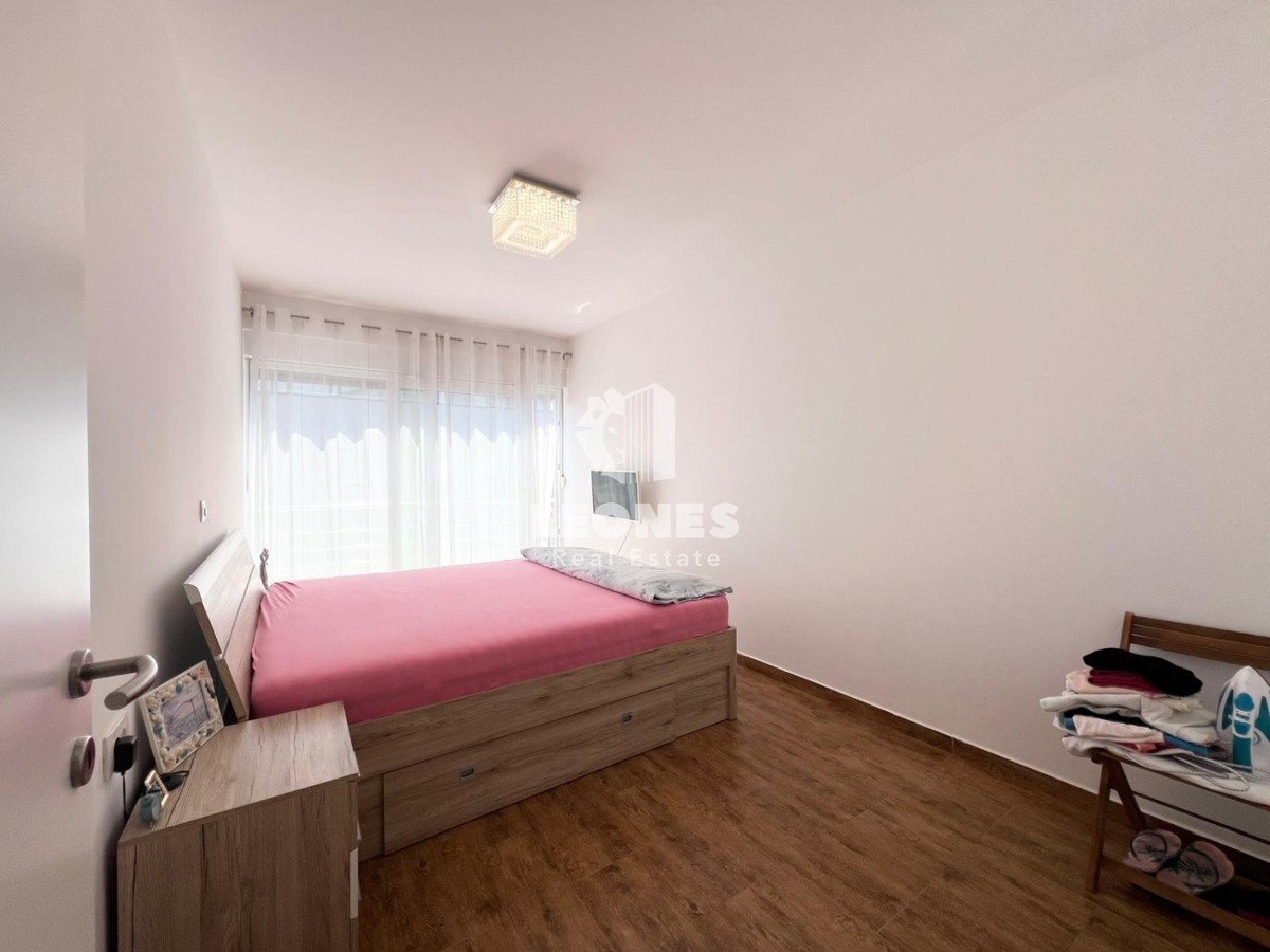 Confortevole appartamento con terrazza panoramica e vista mare a soli 500 metri dal mare a Cittanova