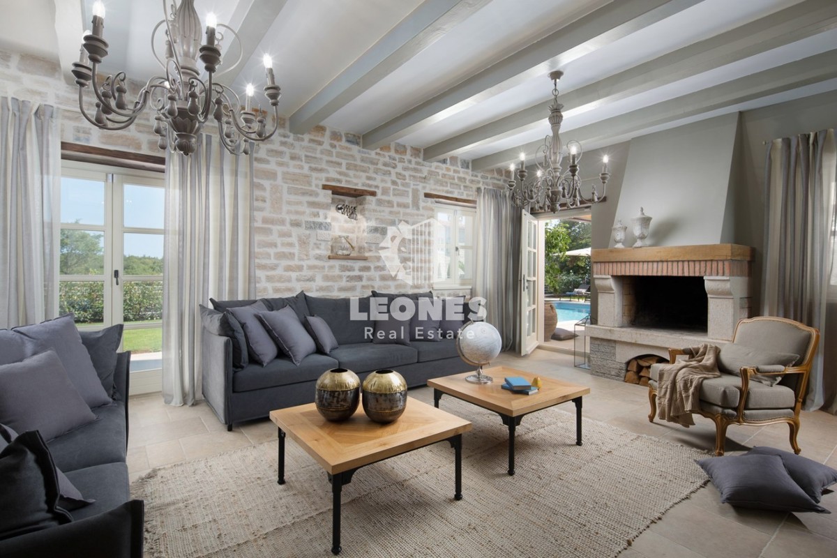 Lussuosa villa in pietra nel cuore dell'Istria - Kanfanar