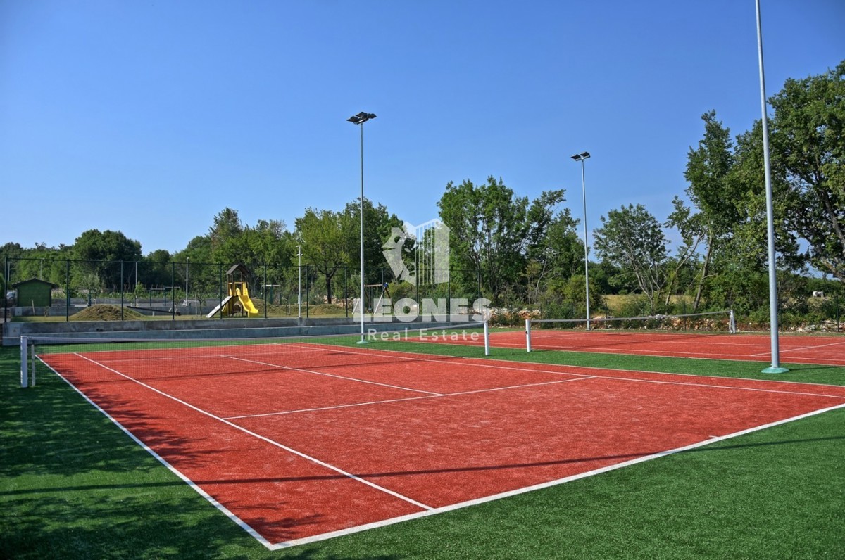 Lussuosa villa in pietra nel cuore dell'Istria - Kanfanar