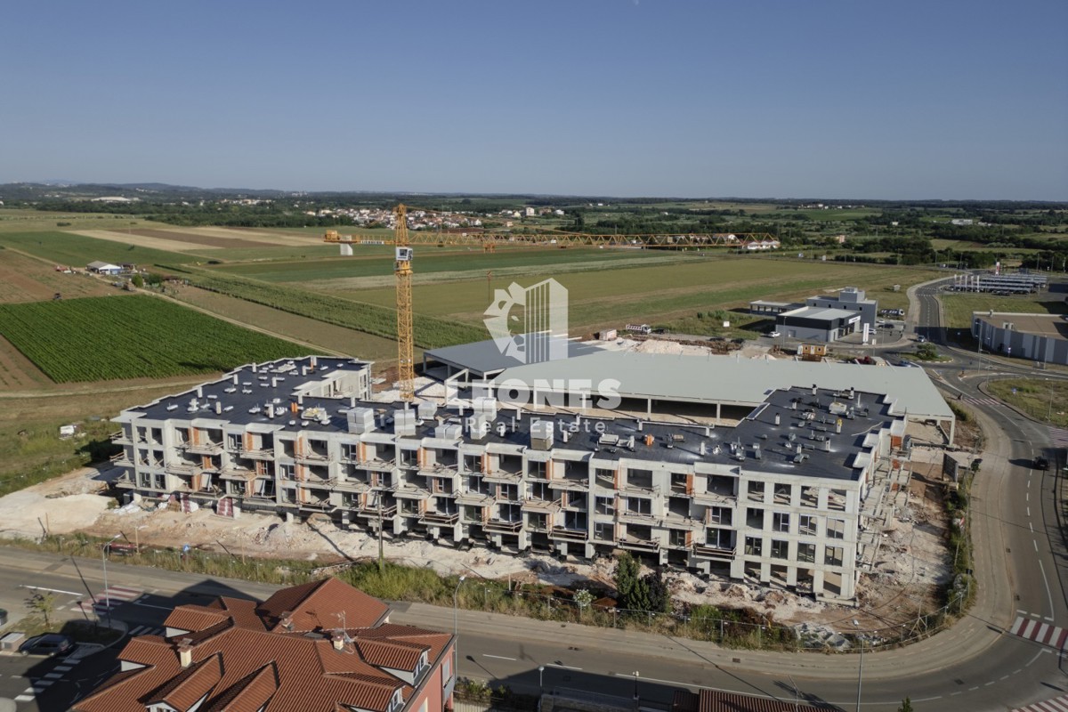 Appartamento in un moderno edificio nuovo a Umag - Umago