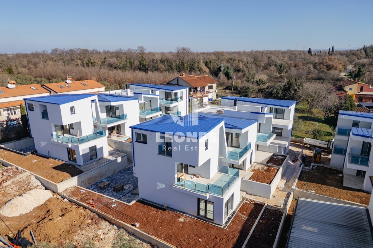 Moderno appartamento al secondo piano con vista sul mare a San Lorenzo, a 200 metri dalla spiaggia