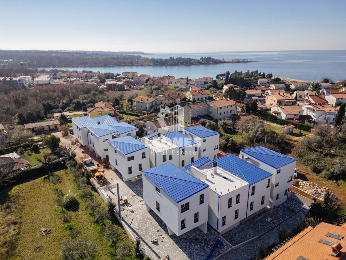 Moderno appartamento al secondo piano con vista sul mare a San Lorenzo, a 200 metri dalla spiaggia