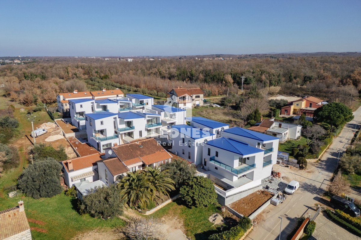 Moderno appartamento al secondo piano con vista sul mare a San Lorenzo, a 200 metri dalla spiaggia