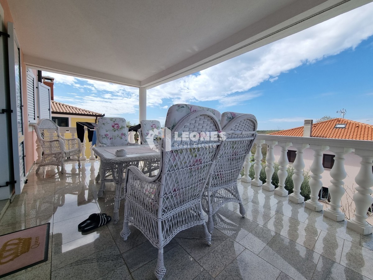 Casa spaziosa con piscina ai dintorni di Umag - Umago