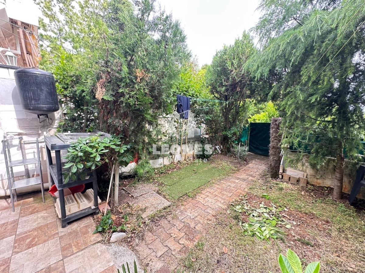 Appartamento al piano terra con giardino a soli 150 metri dal mare a Cittanova