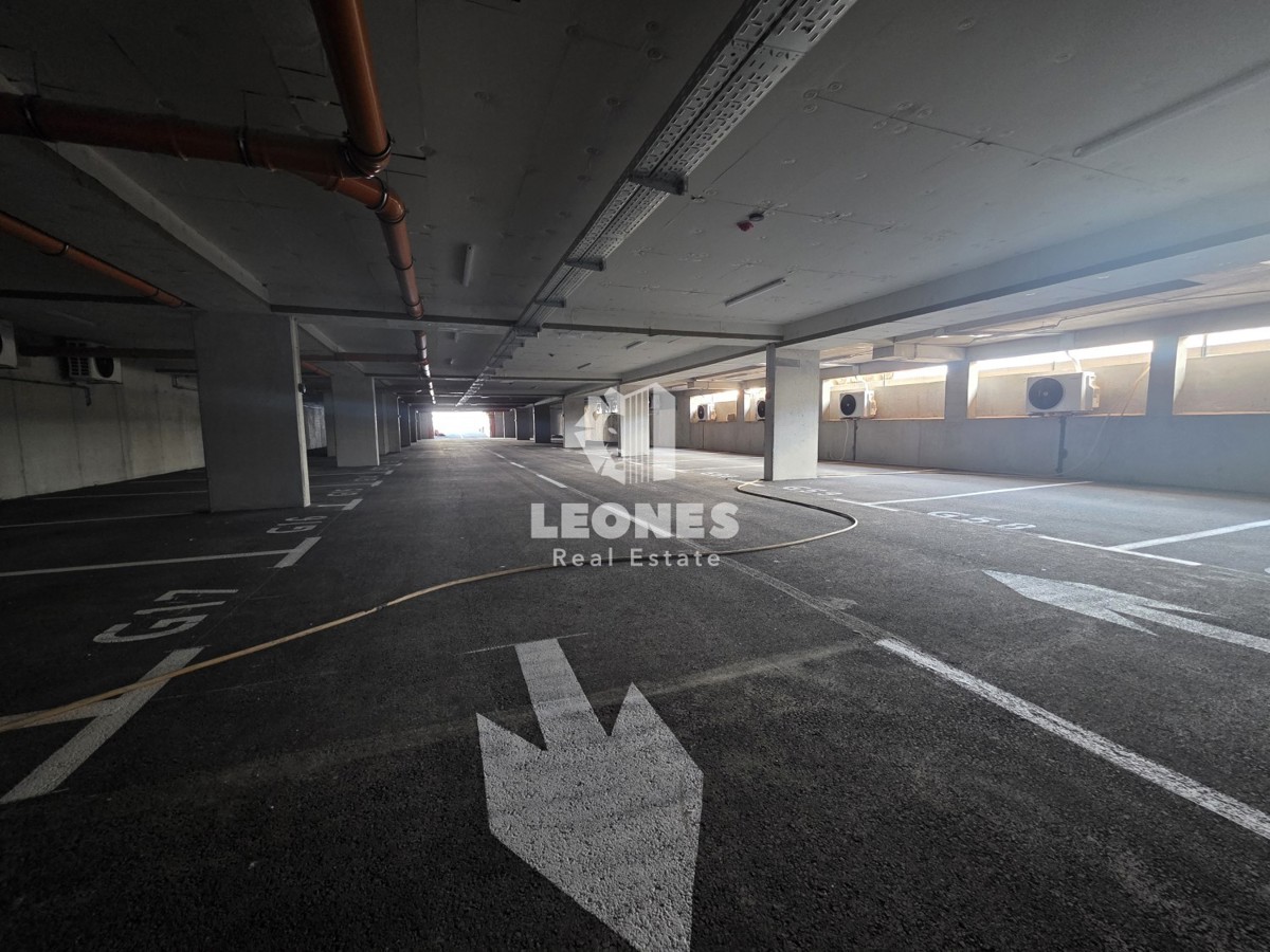 Appartamento al terzo piano di un edificio di nuova costruzione di qualità con posto auto in garage a Umago