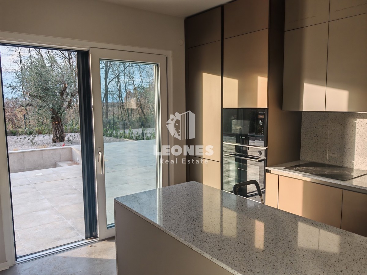 Casa indipendente con piscina vicino a Cittanova