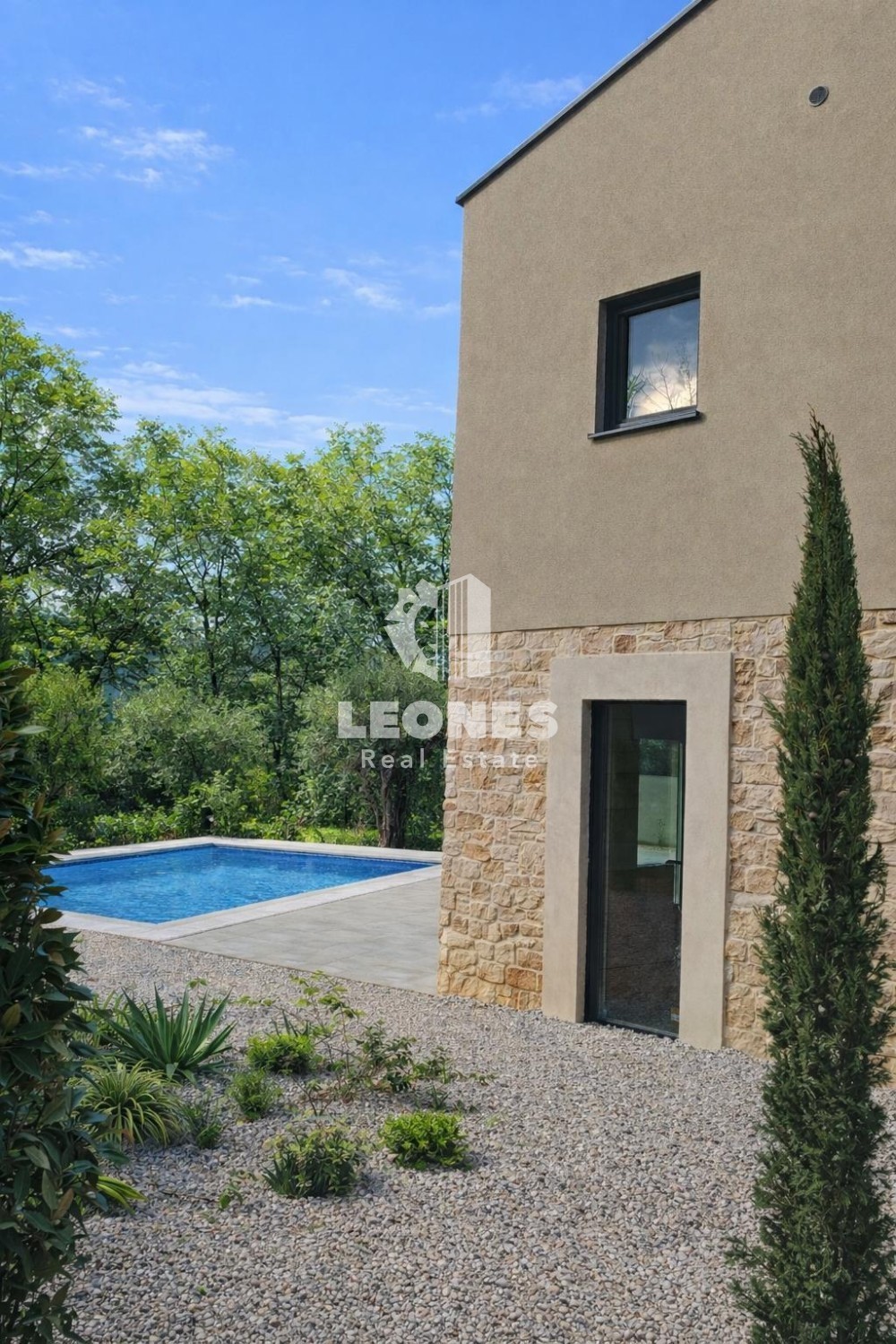 Casa indipendente con piscina vicino a Cittanova