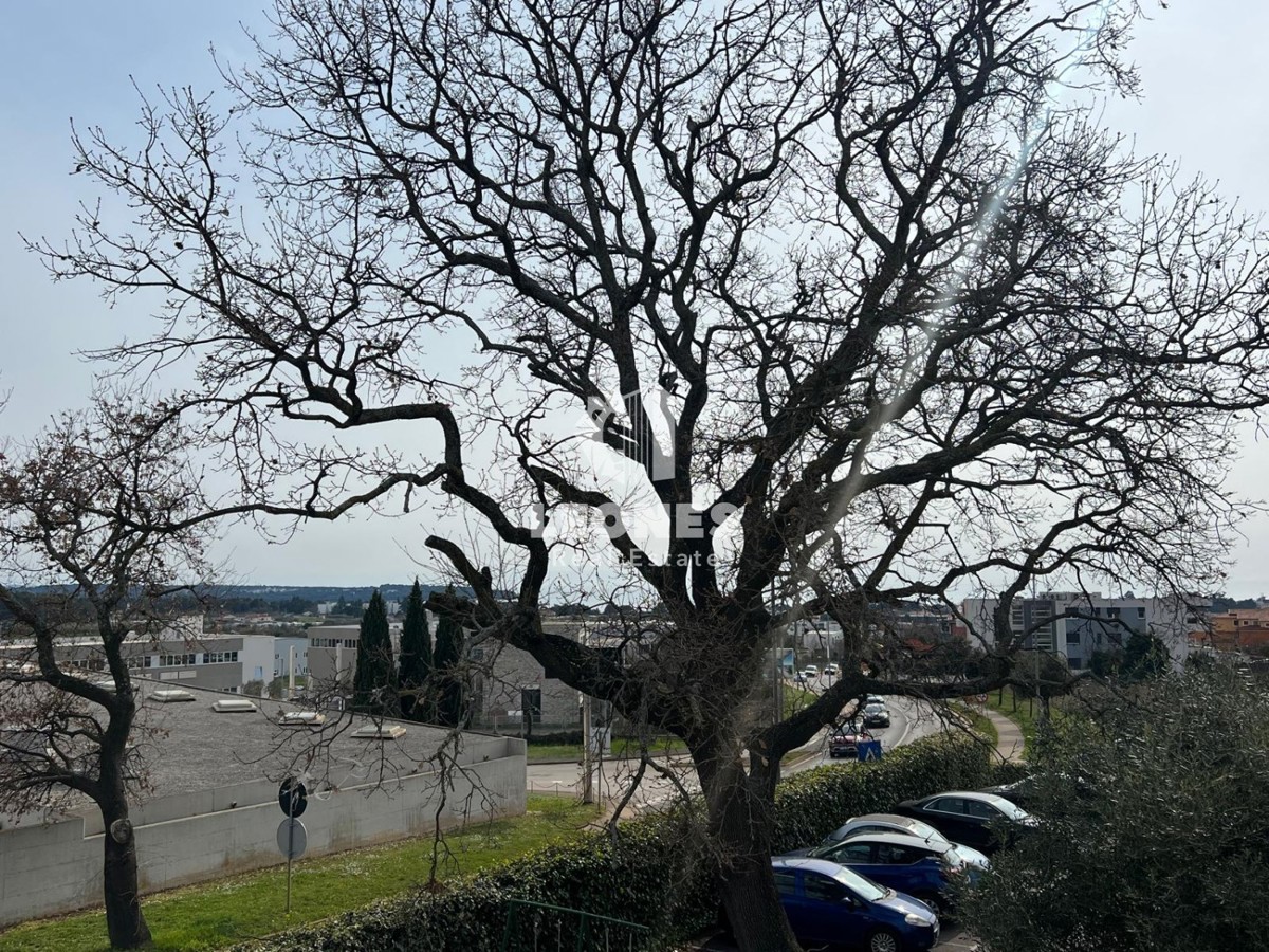 Appartamento di qualità al primo piano in nuova palazzina con vista mare in ottima posizione