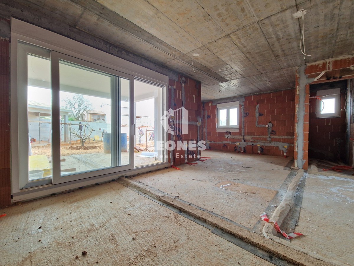 Incantevole casa con piscina nelle vicinanze di Momjan - Momiano