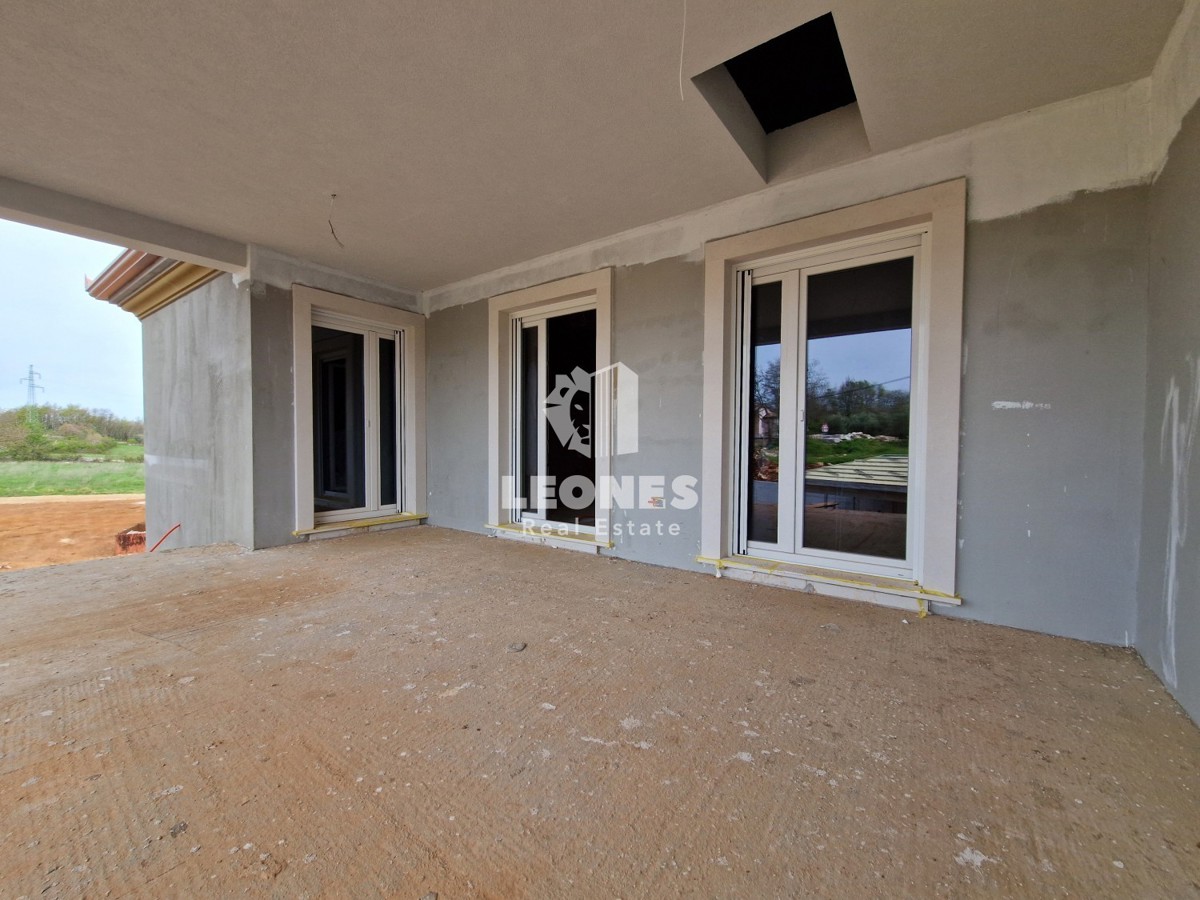 Incantevole casa con piscina nelle vicinanze di Momjan - Momiano
