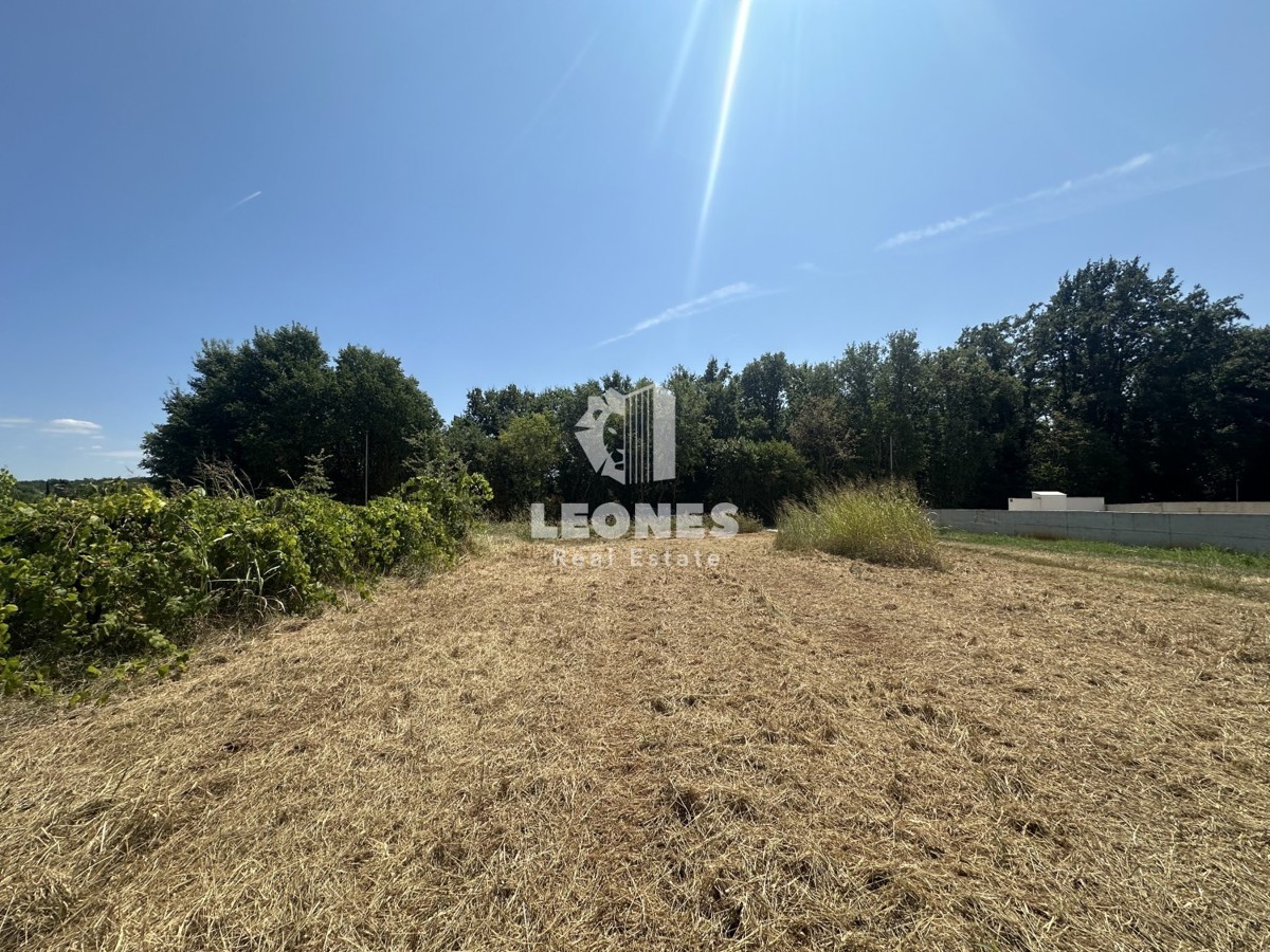 Terreno edificabile con vista su Verteneglio