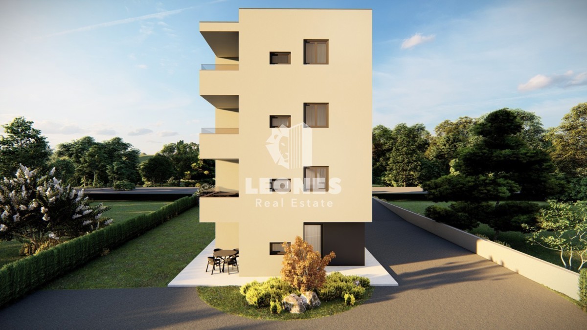 Appartamento al primo piano con due camere da letto in un nuovo edificio di qualità con ascensore a Tar