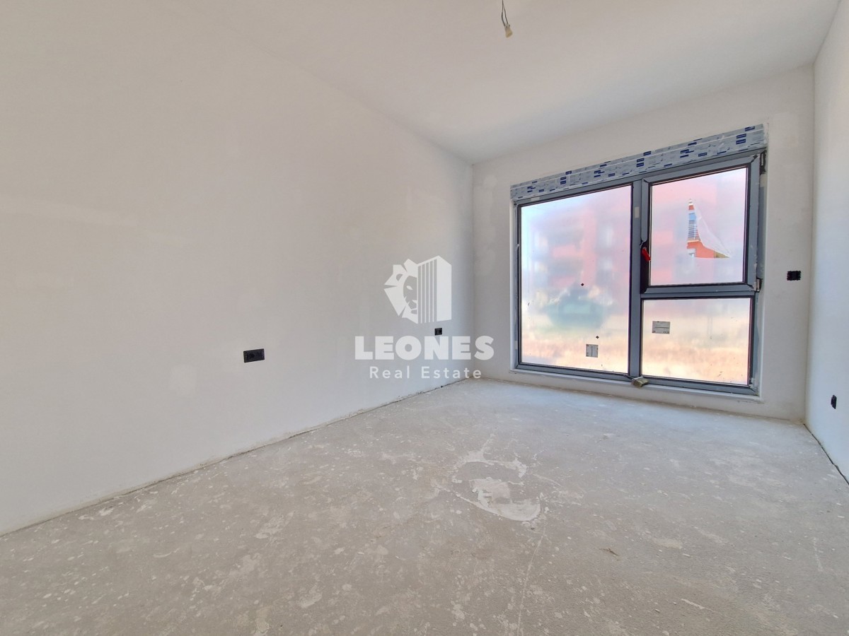 Moderno appartamento in un nuovo edificio di qualità a Umago