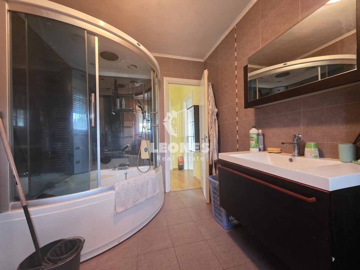 Casa con piscina vicino a Umag - Umago