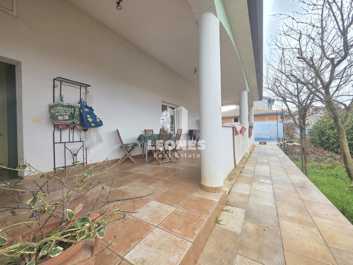 Casa con piscina vicino a Umag - Umago